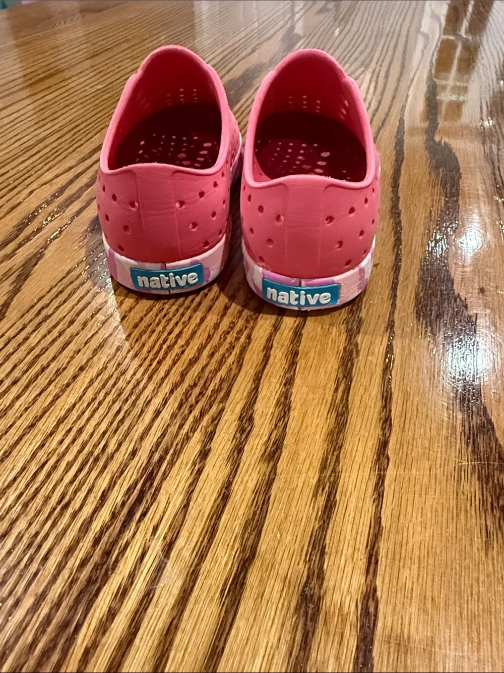 Native Shoes Kids Pink Slip-On Camo-Trim Water Shoes